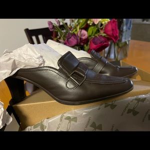 Vendo tacón de dos pulgadas// 2 inch heels